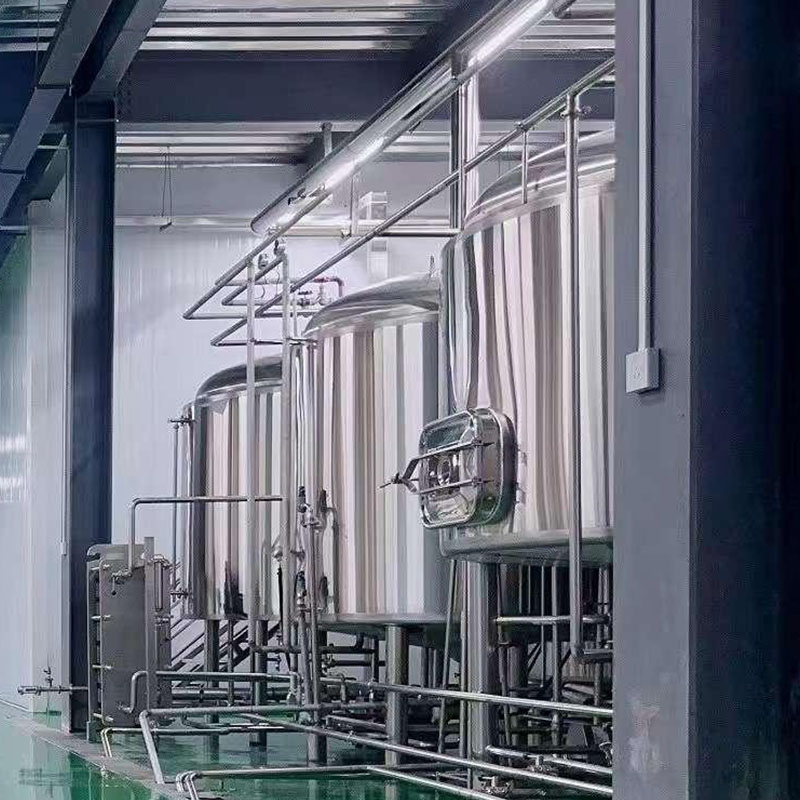蓝山精酿啤酒设备